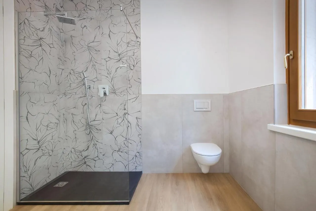 Villa Fani-Wellness & Relax 말세진느 0*,